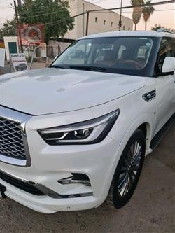 Infiniti QX80